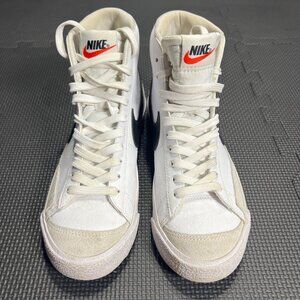 Nike Blazer Mid 77 Vintage White & Black High-Top Sneakers US 5.5Y EU 38 DA4086-